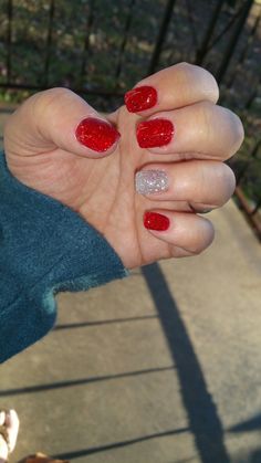 Sns Christmas Nails, Christmas Powder Dipped Nails, Christmas Nails Sns, Cali Nails, Sns Ideas, Nails Sns, Revel Nail, Sns Nails