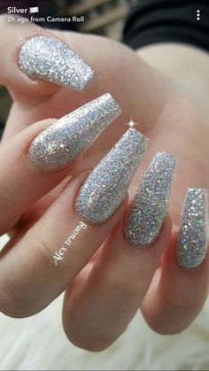 Silver Glitter Nails Acrylic, Silver Nails Glitter, Silver Nails Acrylic, Sparkly Silver Nails, Nails Verano, Silver Sparkly Nails, Silver Prom Nails, Silver Sparkle Nails, Sparkly Acrylic Nails