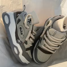 Trendy Gray Lace-up Sneakers, Casual Gray Sneakers, Trendy Gray High-top Sneakers, Casual Gray Sneakers For Sports, Casual Gray Sneakers For Streetwear, Gray Casual Breathable Sneakers, Casual Breathable Gray Sneakers, Casual Gray Breathable Sneakers, Comfortable Gray Sneakers For Spring