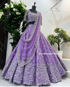 Rani Colour Lehnga, Simple Wedding Lehenga, Bridal Lehangas Reception Dresses, Lehangas Designs Latest, Pastel Lavender Lehenga, Lavender Color Lehenga, Traditional Lehenga Designs, Indian Wedding Reception Outfits