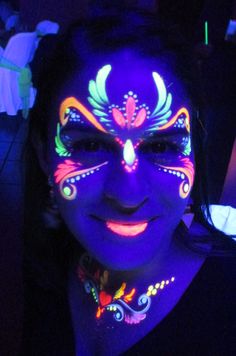 Uv Face Paint, Neon Face Paint, Uv Photography, Uv Makeup, Dark Costumes, Professional Face Paint, Uv Paint, Glow Paint, Blacklight Party