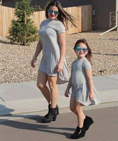 Mom And Daughter Matching, Mother Daughter Outfits, Daughter Outfits, Mother Daughter Dress, Op Dress