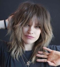 Medium Shaggy Hairstyles, Medium Shag Haircuts, Shaggy Hair, Shaggy Haircuts, Natural Wavy Hair, Shag Hairstyles, Shag Haircut, One Hair, Grunge Hair