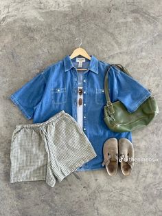 Grandpa Summer Outfit, Trendy Outfits 2025, Cute Tropical Outfits, Coastal Grandpa Outfits, Granola Style Outfits Summer, Eclectic Grandpa Fashion, Masc Summer Outfits, Sewn Clothes