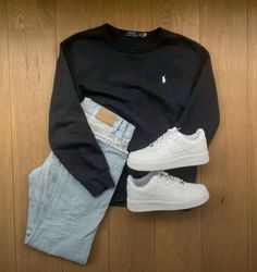 Best Color Combos, Men's Fashion Sneakers, Calm Fits, Guys Fashion Casual, Men Lifestyle, Mens Smart Casual Outfits, Man Outfit, Hype Clothing, Classy Outfits Men