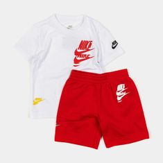 Take the guesswork out of getting your little on ready with the Nike Futura Short Set. Pair together or mix and match, this tiny set is the perfect option for little ones on the go. Shoe Palace, Mens Short Sleeve Shirt, Short Set, White Style, Mix N Match, Red Fashion, Mix And Match, Men Short Sleeve, Short Sets