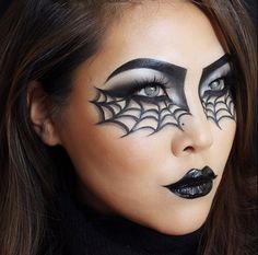 Nem Halloween Makeup, Spider Web Makeup, Carnaval Make-up, Fete Emo, Spider Makeup, Halloweenský Makeup, Halloween Nails Diy, Halloween Eye Makeup, Witch Makeup