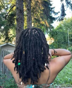 Locs With Fine Hair, Short Locs With Shells, Dreadlock Hairstyles Women Black, Wolf Cut Locs, 200 Locs, Fluffy Locs, Happy 6 Months, Head Wrap Tutorial