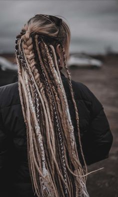 Installing Synthetic Dreads, Viking Locs Women, Festival Dreadlocks, Braid In Dreads Extensions, Fairy Locks, Viking Dreadlocks, Half Dreaded Hair, Synthetic Dreads Hairstyles, Dreads And Braids