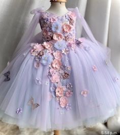 Frozen Princess Dress, Princess Frocks, Rapunzel Dress, Vintage Kids Clothes, Fancy Tops, Kids Fashion Dress, Kids Frocks