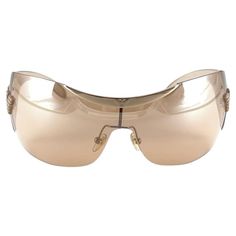 Mint Emporio Armani wrap around mask frame. This Item Show Minor Sign Of Wear Due To Storage Made In Italy Front 20 Cms Lens Height 5. 5Cms Lens Width 20 Cms Temples 10.5 Cms