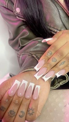 Long French Tip Nails, Nails Girly, Girly Acrylic, Nails Gel Nails, Colored Acrylic Nails, Girly Acrylic Nails, Simple Acrylic Nails