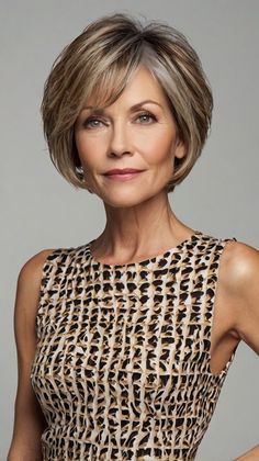 👩 Tired of your current look? Add stunning dimension to your hair with this Boyish Pixie Stylish Short Hairstyles for Women Over 50. Learn how to achieve a natural-looking balayage. Perfect for those wanting to grow out shorter styles. Easy to maintain and style at home. Click for a step-by-step guide! #BoyishPixieStylishShortHairstylesforWomenOver50 Blonde Highlights Short Hair, Short Hair Highlights, Medium Bob, Medium Bob Hairstyles, Hairstyles For Women Over 50, Medium Short Hair, Layered Bob Hairstyles, Hair Styles 2017, Layered Bob