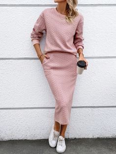 Pink Casual Collar   Plain  Embellished Slight Stretch  Women Clothing Spring Outfits Aesthetic, Outfit Ideas Spring, Spring Outfit Ideas, Looks Chic, Outfits Casual, Mode Inspiration, Spring Outfits Casual, Winter Fashion Outfits, Outfits Casuales