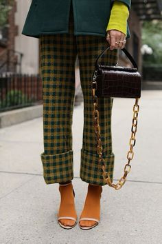 40s Mode, Mode Editorials, Mode Inspo, Plaid Pants, Mode Vintage, Looks Style, Mode Inspiration, Looks Vintage, Look Fashion