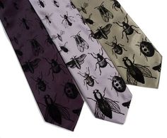 Insect Necktie. Entomology gift men's bug print tie | Etsy Bug Print, Biology Teacher, Estilo Hippy, Science Museum, Cooler Look, Science Teacher, Geek Gifts, Swaggy Outfits, Printed Ties