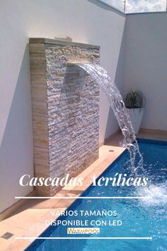 a small pool with water coming out of it and the words cascadas acrilicas above it