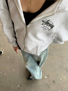 Stussy Outfit, Outfits Asian, Viral Aesthetic, Stussy Hoodie, Chanel Lipstick, Workout Inspo, Fall Fits, Winter Fits