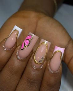 When the set is just too pretty to not share 🤭 #nailgoals #nailsofinstagram #ogbanailtech #nailtechinogba #explore Nail Art Designs Square, Cute Square Nail Designs, New Trendy Nail Art Designs, Nails With Gold Design, Nails With Simple Design, Simple Nails Acrylic, Nails Beginners, Nail Designs Square, Simple Nail Designs Acrylic