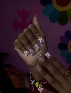 @touchedbytt._ Nails Acrylic Duck Short, Square Nails Ideas Christmas, Exotic Nails Short, Birthday Nails Extra, Unique Acrylic Nail Designs, Bow Nails, Holloween Nails, Nails Dip, Tapered Square Nails