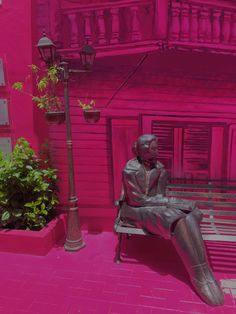 Estatua
Turístico 
Rosado White Lady, Vision Board, Photography, Travel, White, Quick Saves