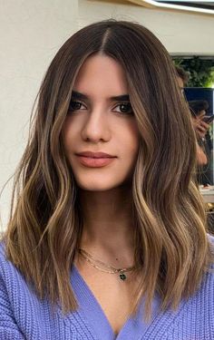 Brown Shoulder Length Hair, Hair Upstyles, Shoulder Length Hair Cuts, Hair Color Balayage, Hair Color For Black Hair