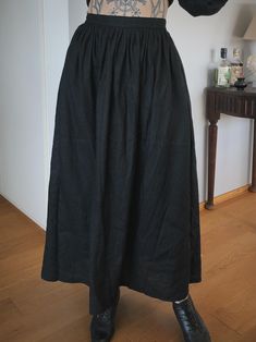 A simple and comfortable maxi skirt from 100% linen (185g/m2). I will gladly make this skirt for you according to your size, just add the measurements of your waist and length from waist to ankles to the order note contact me directly in private messages. Black Linen Skirt, Linen Skirt, Black Linen, Maxi Skirt, Womens Skirt, Halloween Shopping, Art Collection, Bathing Beauties, Clothes For Women