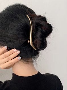 Gold  Collar  Zinc Alloy   Embellished   Women Accessories Minimalist Hair, Gold Collar, Good Hair Day, Volume Hair, Claw Clip, Hair Cut, Hair Day, Cut And Style, Hair Clip