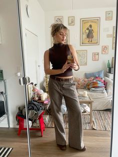 Trousers Aesthetic, Ethereal Style, Sleeveless Turtleneck Top, Quoi Porter, Autumn Fits, Neue Outfits, Sleeveless Turtleneck, Turtleneck Top, Fall Fits