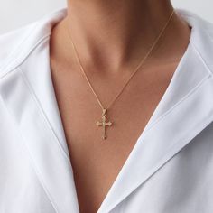 14K Real Solid Gold Gothic Cross Necklace, Gold Layering Cross Necklace, Gold Cross Charm, Christian Faith Pendant, Gold Religious Necklace ✝️ Timeless and Bold: 14k Real Solid Gold Gothic Cross Necklace ✝️ Introduce a touch of bold elegance and timeless style to your jewelry collection with our 14k Real Solid Gold Gothic Cross Necklace. This striking piece, crafted from high-quality gold, is designed to make a statement. PRODUCT FEATURES: - 14k Yellow Gold, White Gold, Rose Gold - Cross Width: Gothic Cross Necklace, Layered Cross Necklace, Christian Cross Necklace, Cross Necklace Gold, Layered Crosses, Gothic Cross, Gothic Crosses, Gold Cross Necklace, Christian Jewelry