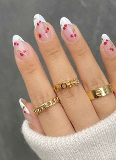 Italy Nails 2023, Euro Summer Nails 2023, Spain Nails Aesthetic, Summer Nails For Italy, Europe Inspired Nails, Boycott Boring Nails, Italy Nails Aesthetic, Nails For Italy Trip, Euro Summer Nails