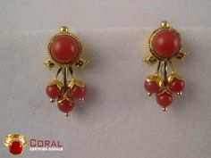 Coral Jewelry Set, Piercing Bar, Coral Jewellery, Indian Jewellery Gold, Red Coral Earrings, Black Beads Mangalsutra Design