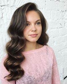 Old Fashion Waves Hair, Medium Length Down Hairstyles, Old Hollywood Waves Medium Hair, Side Clip Hairstyles Long Hair, Simple Curls For Medium Hair, Vintage Curls Long Hair, Engagement Hair, Hollywood Curls, Night Hair