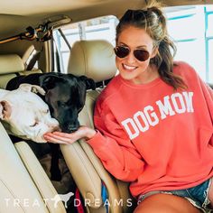 Dog Tshirt Ideas, Dog Mom Clothes, Dog Marketing, Pitbull Shirts, Custom Dog Shirts, Dog Mama Shirt, Dog Mom Sweatshirt, Dog Shirts