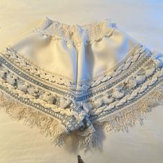 Chio, Made In Italy Elastic Waist Shorts With Roping, Tassels, Lace, Fringe White And Blue Size Small Pom Pom Shorts, Elastic Waist Shorts, Diy Clothes, Tassels, Elastic Waist, In Italy, Blue And White, Womens Shorts, Italy