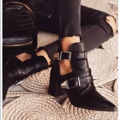 36-41 Vetements Shoes, Mode Shoes, Popular Boots, Summer Boots, Short Heels, Chunky Heels Boots, Buckle Boots, Motorcycle Boots, Womens Boots Ankle