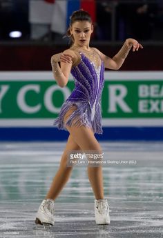 a figure skating on the ice rink