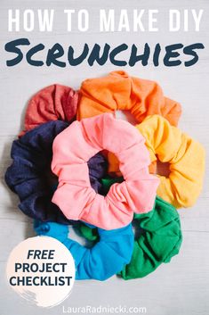 Fabric Scrunchies How To Make, Scrap Fabric Scrunchie, How To Sew Scrunchies Step By Step, Scrunchie Tutorial How To Make, Scrunchies Diy How To Make, Scrunchy Tutorial, Easy Scrunchie Diy, How To Make Scrunchies Tutorials, How To Sew A Scrunchie