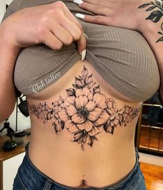 Across Stomach Tattoos Women, Female Shoulder Tattoo Ideas, Woman’s Body Tattoo Design, Vertical Stomach Tattoos, Rib Cage Tattoos For Women Big, Cute Women Tattoo Ideas, Womens Thigh Tattoo, Upper Stomach Tattoos Women, Black Woman Tattoo Ideas