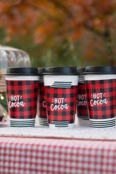 Flannel Party, Christmas Party Printables, Christmas Party Decorations Diy, Christmas Party Ideas For Teens, Lumberjack Birthday Party, Hot Chocolate Christmas, Diy Christmas Party, Adult Christmas Party, Lumberjack Birthday