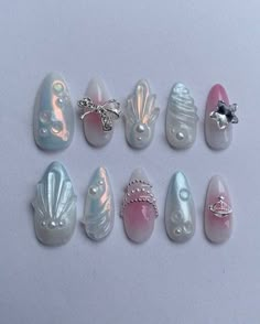 Welcome to DomiNails, where we bring you the finest in 100% HANDMADE Press-On Nails, meticulously crafted to add an effortless touch of glamour to your Nail Art style. 💖 Why DomiNails? 🔅 Instant Glamour: Say goodbye to waiting times at the salon. Achieve a flawless, salon-quality manicure in minutes. 🔅 Customizable Elegance: Express your unique style with our diverse range of designs and colors. 🔅 Premium Quality: Crafted with care using high-quality materials for a durable and long-lasting wear. 🔅 Easy Application and Removal: No need to be a nail pro! Quick and hassle-free application with easy removal. 🔅 Reusable and Sustainable: Embrace eco-friendly beauty with reusable nails and recyclable packaging. 🔅 Perfect Gift for Every Occasion: Treat yourself or surprise a friend with th Japanese Nail Art Kawaii, Jellyfish Nails, Fairy Nail Art, Seashell Nails, Mermaid Nails, Pretty Gel Nails, Really Cute Nails, Soft Nails, Blue Nail