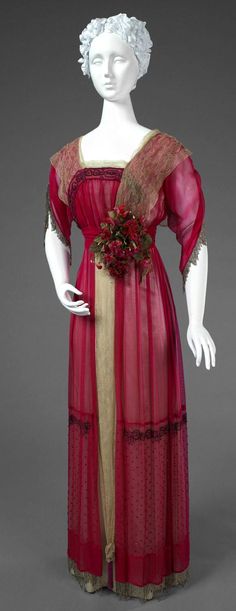 HISTORICAL BORDEAUX & RED PRINTED DRESSES Edwardian Era Fashion, Fashion 1910, Philadelphia Museum Of Art, Retro Mode