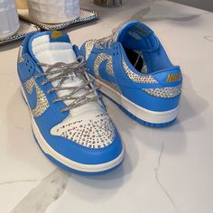 Custom Low Top Nike Dunk Designed In Ab Crystals! Can Be Customized According To Choice Of Color! Allow 3 Business Days To Create Your Masterpiece!! Price Does Not Include The Shoe! Custom Dunks, Custom Nike Dunk, Nike Shoes Custom, Low Top Nikes, Low Top Tennis Shoes, Black Nike Sneakers, White Athletic Shoes, Gymnastics Shoes, Nike Training Shoes