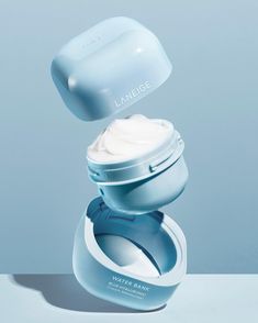 UPGRADE ALERT 💙 Your fav Moisturizers now features a refillable pod for 70% less plastic use than buying a new one! Shop the refill pod today on us.laneige.com, Sephora, Sephora at Kohls and Amazon Cloud Skin, Cosmetic Packaging Design, Makeup Store, Bottle Packaging