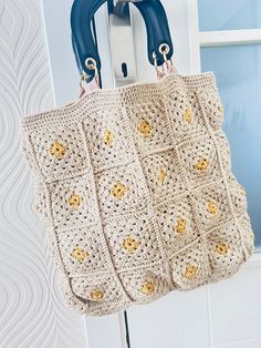 Crochet tote Cream Crochet Rectangular Shoulder Bag, Cream Crochet Square Bag, Cream Square Crochet Bag, Square Cream Crochet Bag, Square Crochet Cream Bag, Cream Crochet Square Shoulder Bag, Square Cream Crochet Shoulder Bag, Beige Square Crochet Bag, Handmade Beige Square Crochet Bag