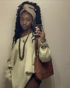 Afro Hair Styling, Sza Concert, Hair Styling Tips, Bohemian Outfits, Hippie Grunge, Spiritual Fashion, Boho Fits, Earthy Aesthetic, Earthy Style