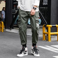 3 Mens Joggers Outfit, Regular Fit Pants, Streetwear Cargo Pants, Techwear Pants, Pants Collection, Casual Cargo Pants, Streetwear Pants, Aesthetic Streetwear, Joggers Outfit