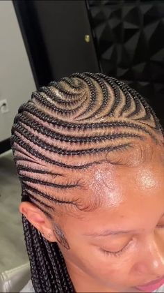 Freestyle All Back Cornrows, Simple Cornrows With Natural Hair, Pushback Carrot Hairstyles, All Backs Braids, Straight Back With Curls Braids, Hairstyles Straight Back Braids, All Back Braids Styles, Waist Length Cornrow Braids, Styled Cornrows Black Women