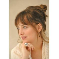 Bangs Bangstyle Hair, Dakota Johnson Bangs, Dakota Johnson Hair, Nick Bateman, Dakota Mayi Johnson, Dakota Johnson Style, Bangs For Round Face, Melanie Griffith, Anastasia Steele