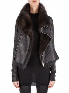 Rick Owens Leather Jacket, Leather Leggings Fashion, Leather Jacket Outfit, Fur Leather Jacket, Concept Clothing, Fabulous Clothes, Jacket Outfit, Lovely Clothes, Shearling Coat